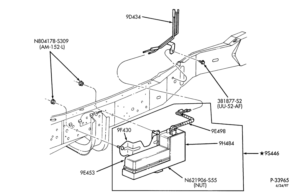 90 - 8 CYL. 4.6L-Vacuum system - reservoir & bracket